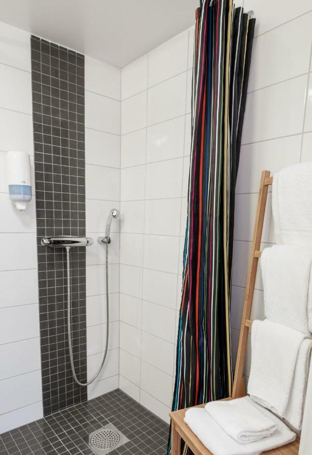Ettsmart Hotell Sollentuna Exterior foto
